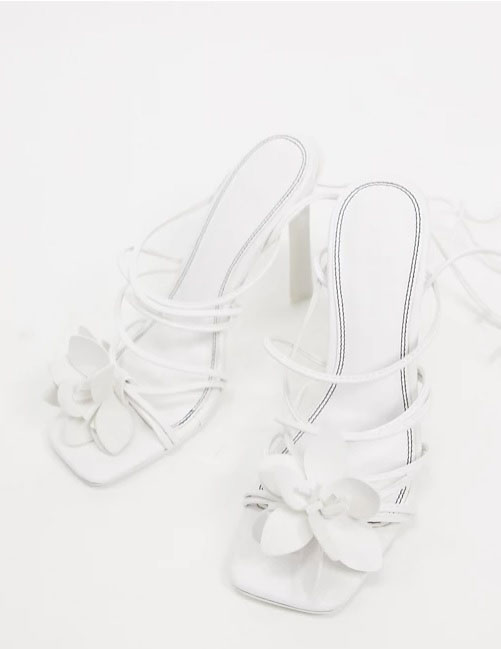 sandalias blancas para novias